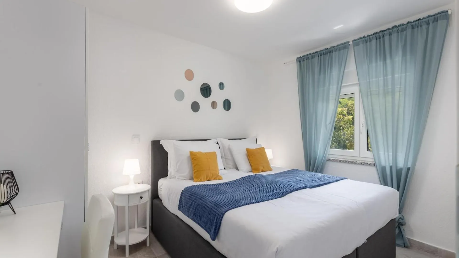 Apartment Modern Home With Balcony And Swimming Pool Crikvenica