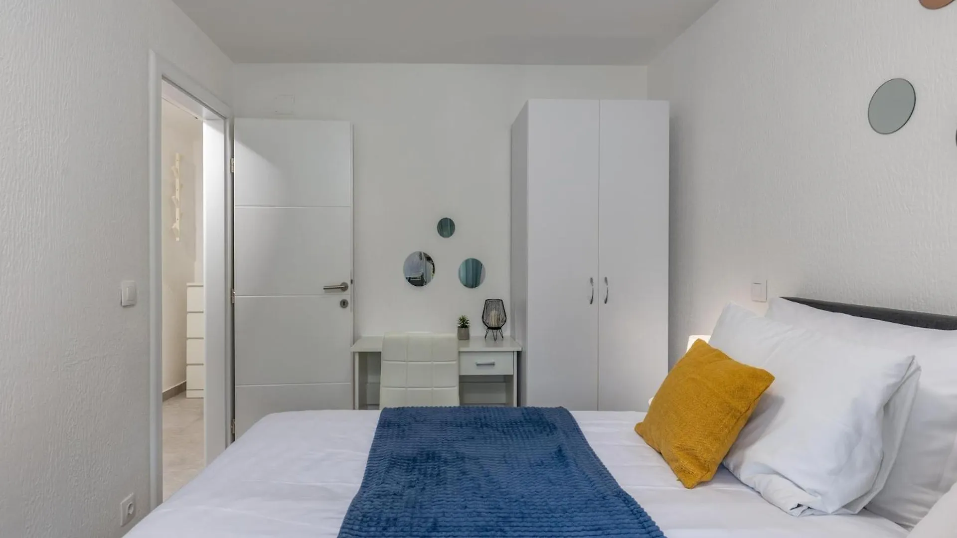 Modern Home With Balcony And Swimming Pool Crikvenica Croatia